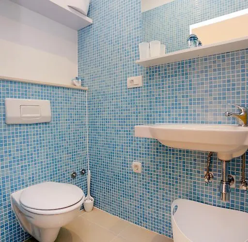 بيت ضيافة Street And زادار