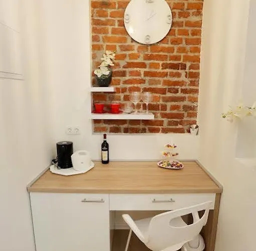 Street And بيت ضيافة